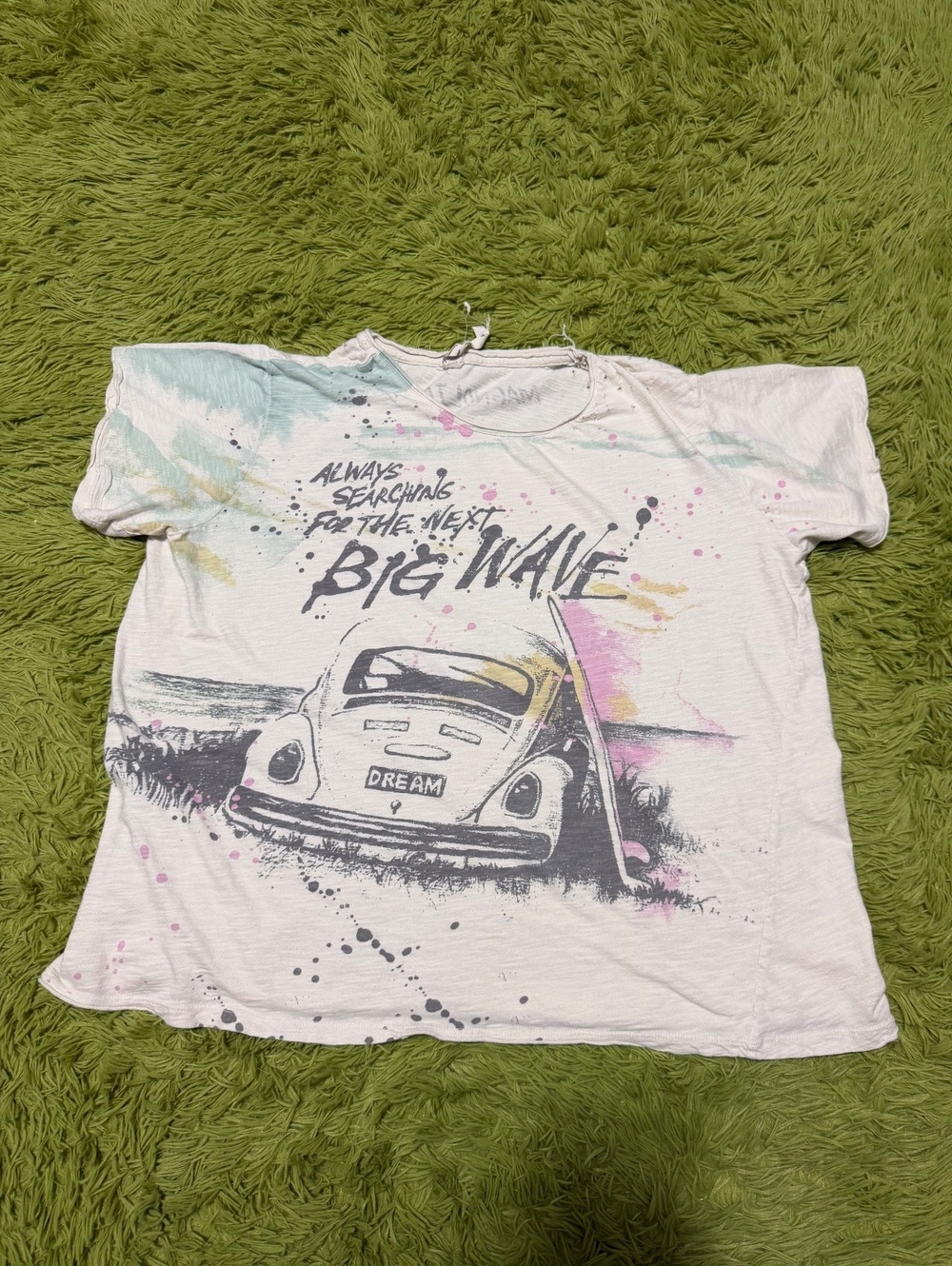 Magnolia Pearl Next Big Wave Graphic T-shirt Women’s One Size